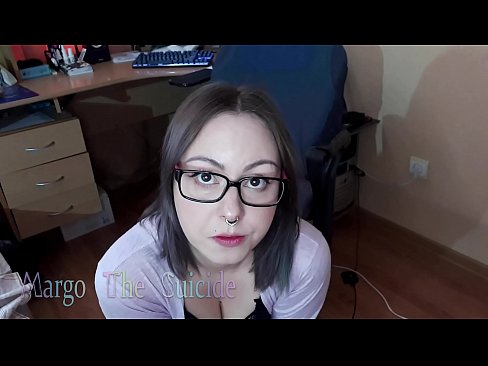 ❤️ Σέξι κορίτσι με γυαλιά πιπιλίζει Dildo βαθιά στην κάμερα ️❌ στο el.eviewporn.ru ☑